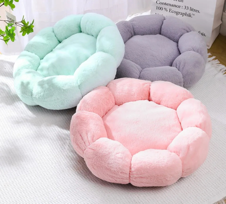 BloomNest Plush Pet Bed