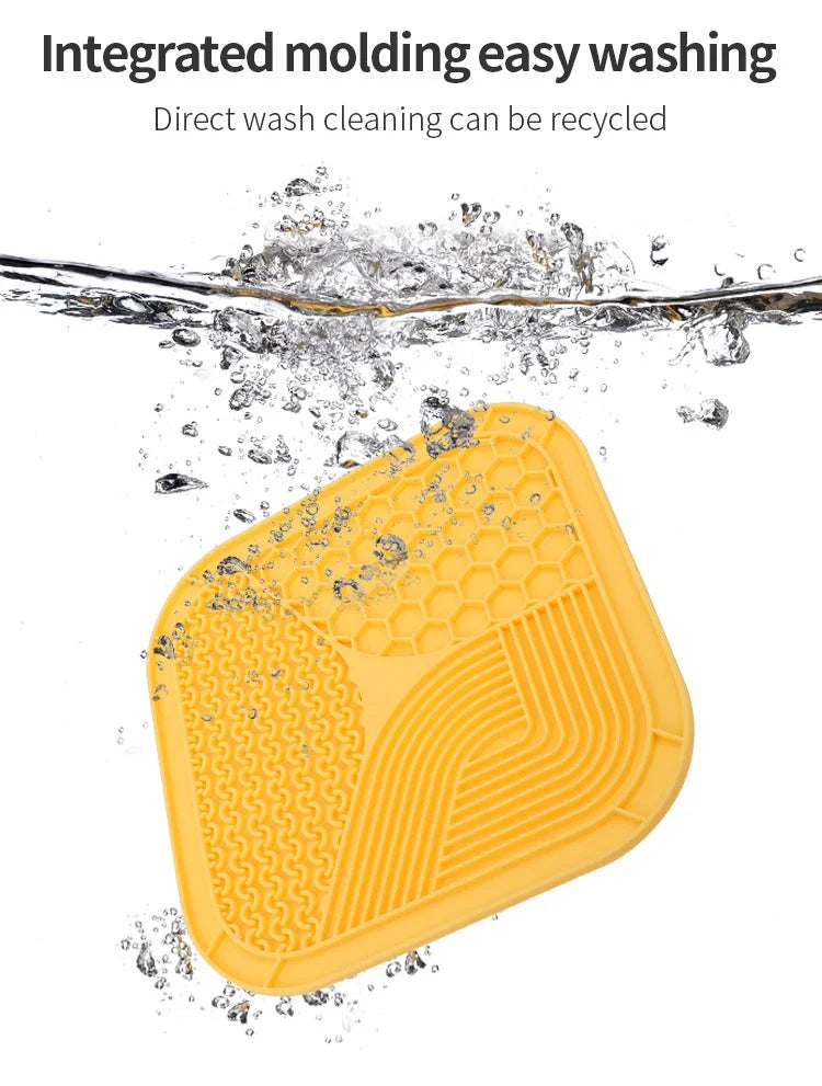 TreatMate Lick & Stick Pet Mat
