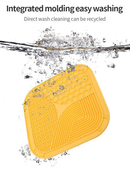 TreatMate Lick & Stick Pet Mat